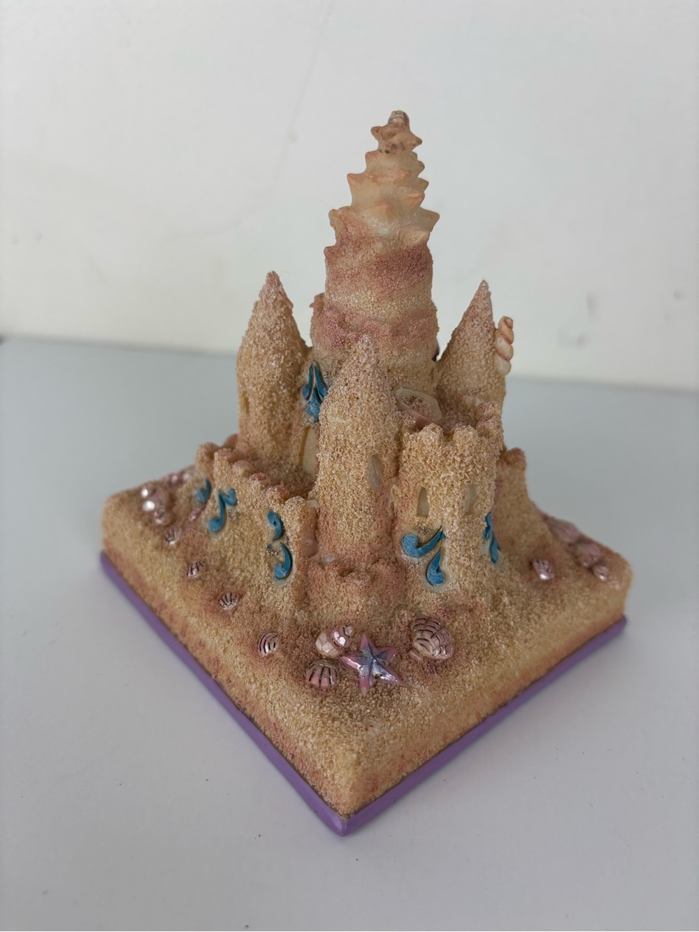 Jim Shore-Building Dreams-Sandcastle-Beach/Sand/Shells/Bucket - Picture 3 of 9